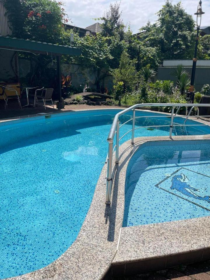 Green House Hotel コブレチ エクステリア 写真